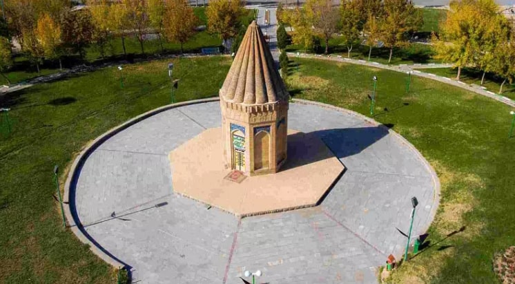 ۲۳ جای دیدنی تویسرکان | بهشت سرسبز غرب