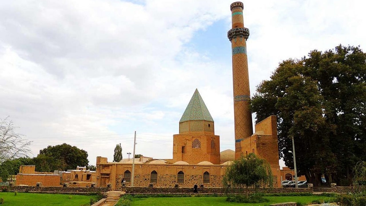 نطنز کجاست؟ | جاهای دیدنی نطنز و نیروگاه هسته ای