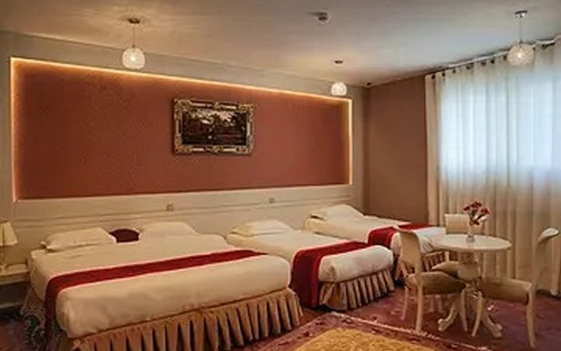 هتل استقلال قم