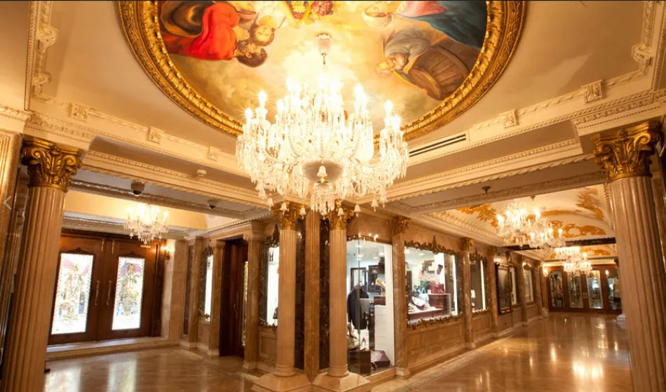 مرکز خرید الهیه کجاست؟ | آدرس و امکانات