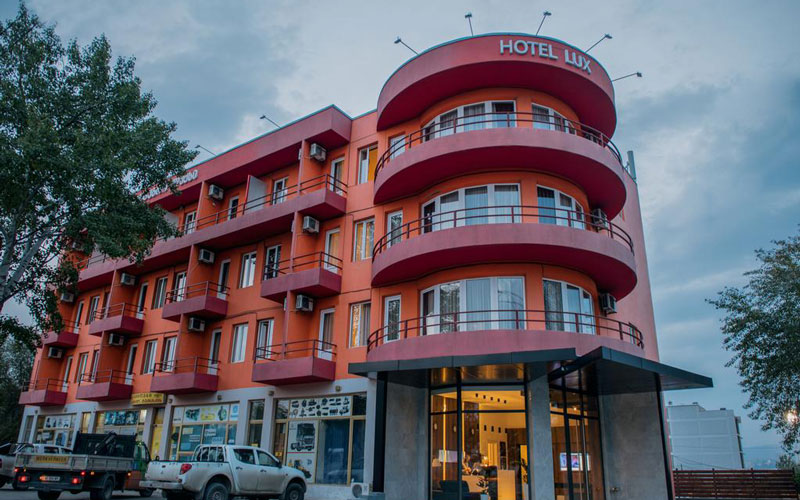 هتل Hotel Lux Tbilisi