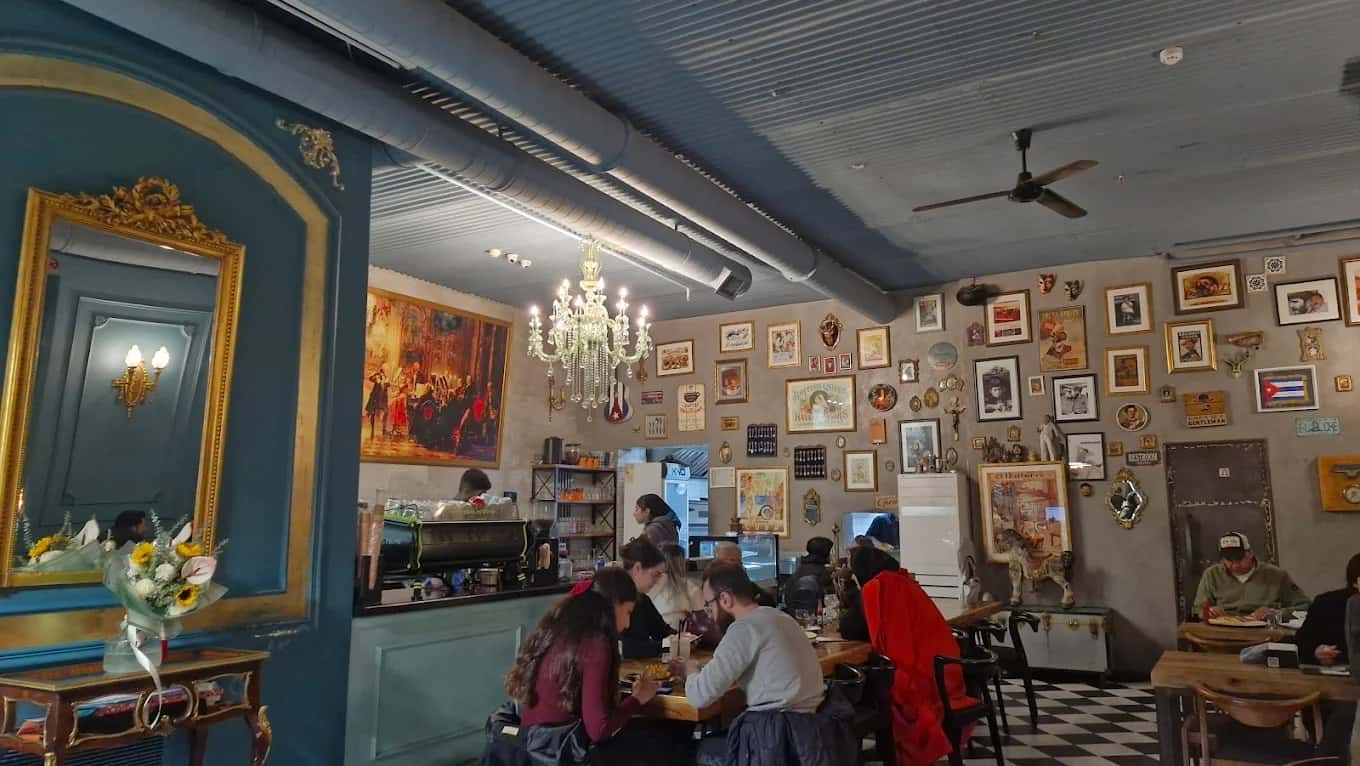 معرفی ۲۴ کافه صبحانه تهران با بهترین منو و کیفیت