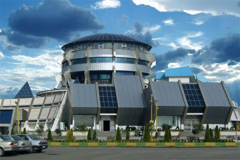 مراکز خرید انزلی از لوکس تا ارزان قیمت، از مرکز شهر تا بازارهای ساحلی