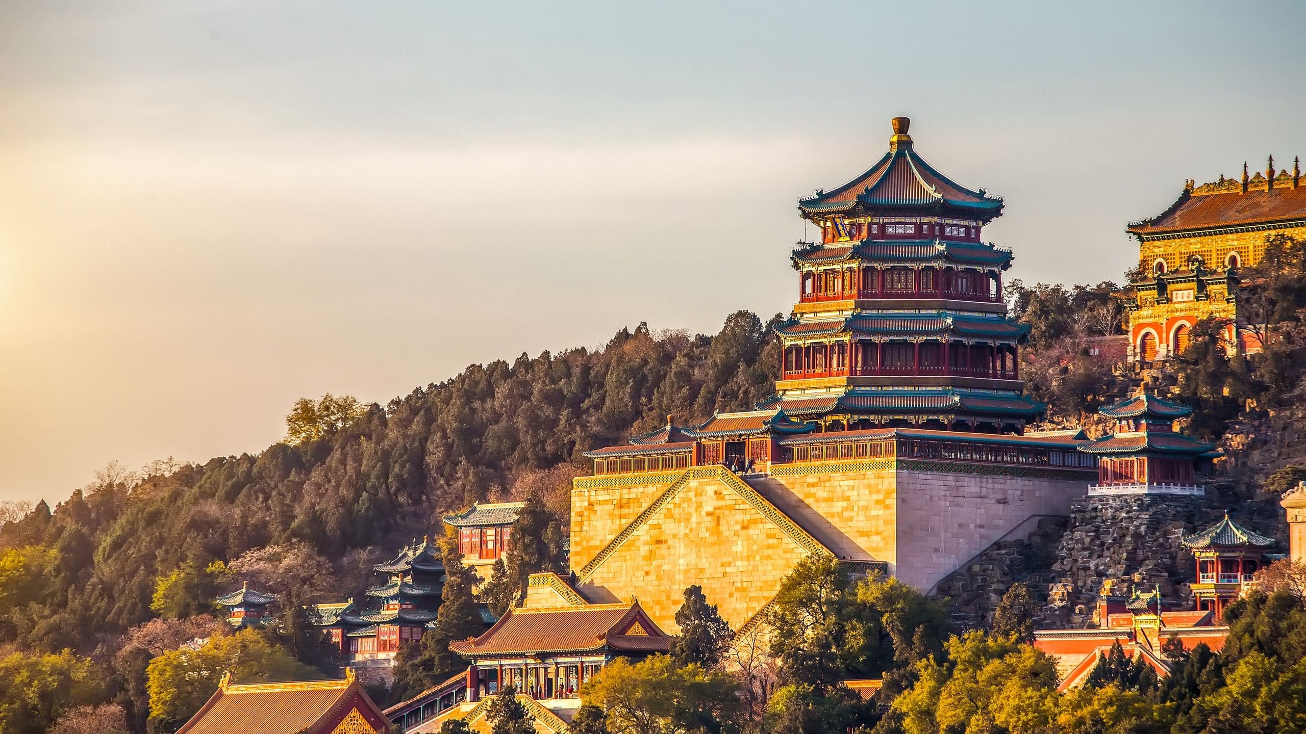 جاهای دیدنی چین | از کوه های رنگی تا شهرهای معلق