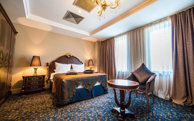 هتل Hotel Intourist Palace Batumi