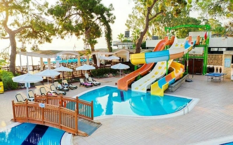 هتل Crystal Aura Beach Resort & Spa Kemer Antalya