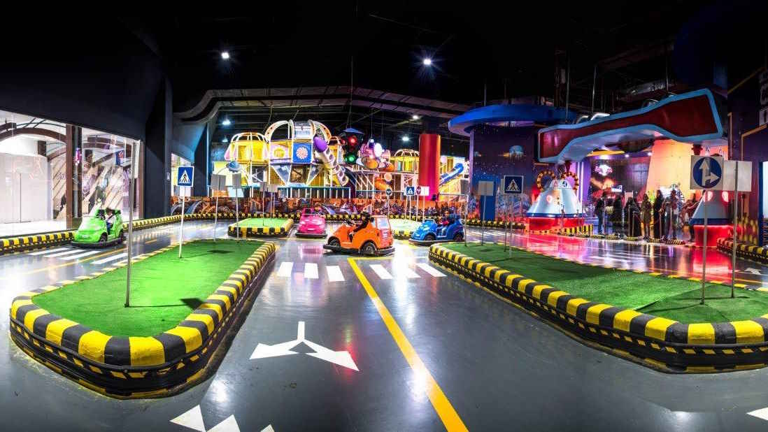 بهترین شهربازی های اصفهان از روباز تا روبسته