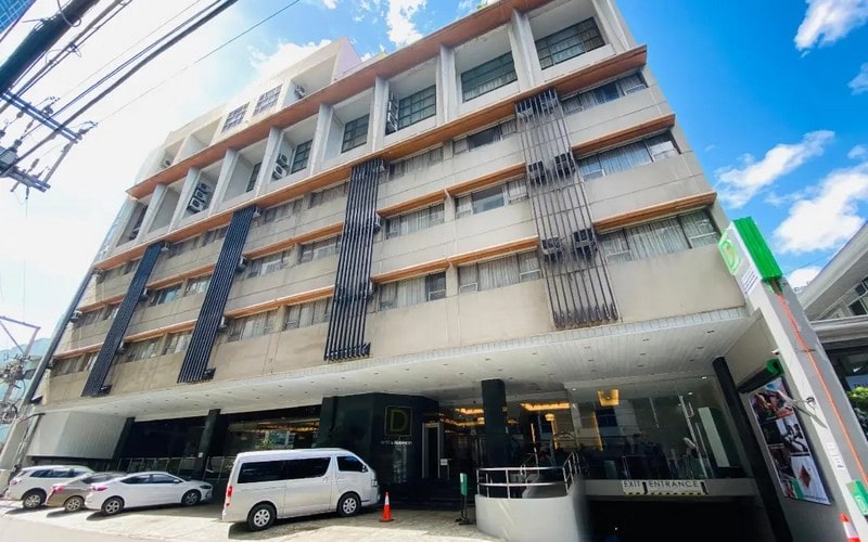 هتل Diamond Suites and Residences Cebu