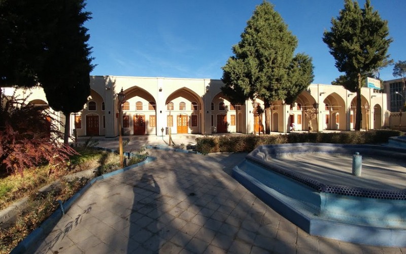 هتل جهانگردی نایین اصفهان