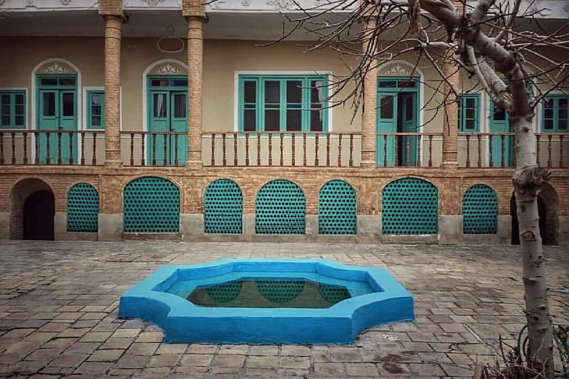 خانه های تاریخی تهران | ۱۰ بنای باستانی زیبا در پاییز