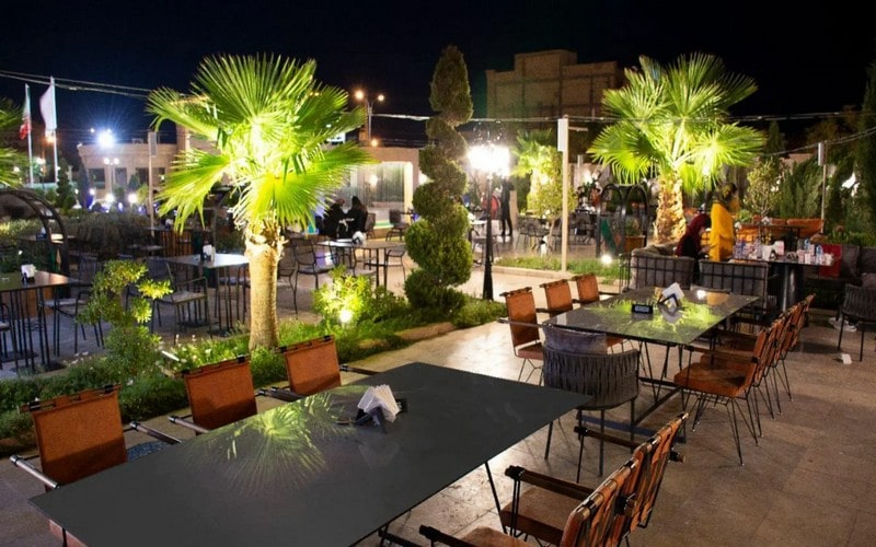 هتل سیب و نار یزد