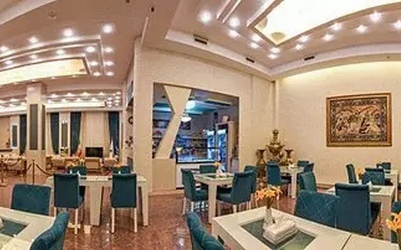 هتل استقلال قم