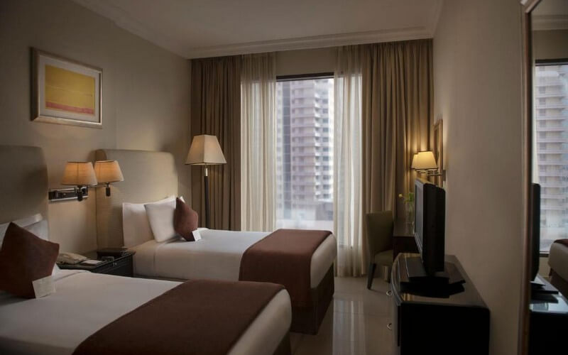 هتل Two Seasons Hotel & Apartments Dubai