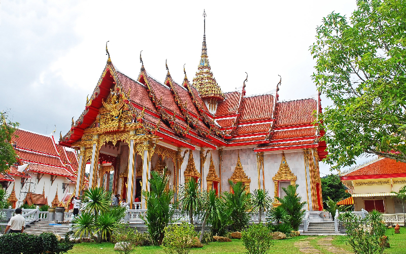 معبد وات چالونگ پوکت