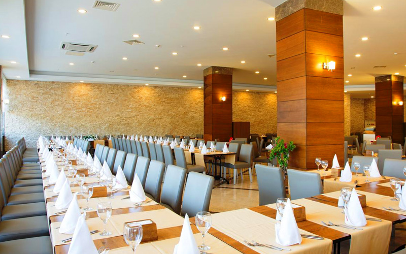 هتل Ramada Resort Side