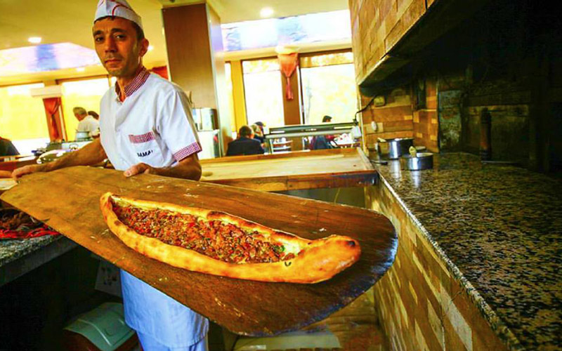 رستوران فاتح داماک پیده استانبول
