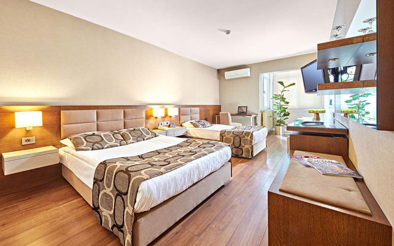 هتل The New Hotel Zeybek Izmir