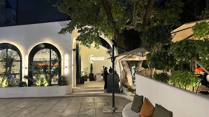 بهترین کافه های فرشته تهران | ۱۸ کافه زیبا در خیابان فرشته