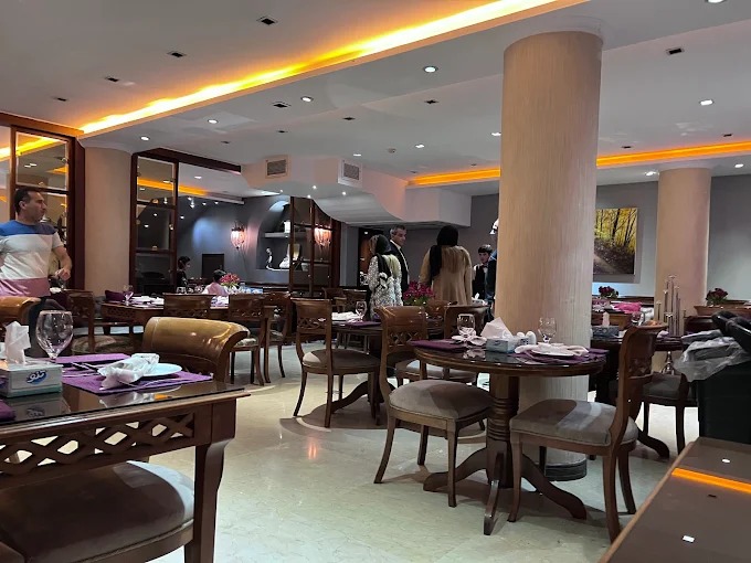 کبابی ها و چلوکبابی های معروف تهران