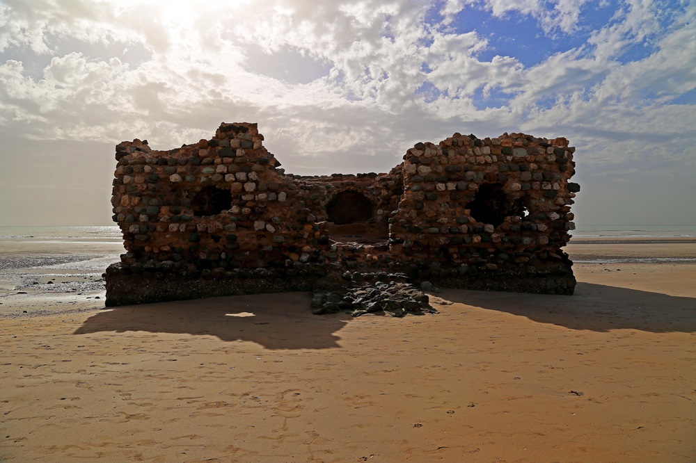 جاهای دیدنی بندر کنگ | ۱۴ جای دیدنی در شهر بادگیرهای سنتی