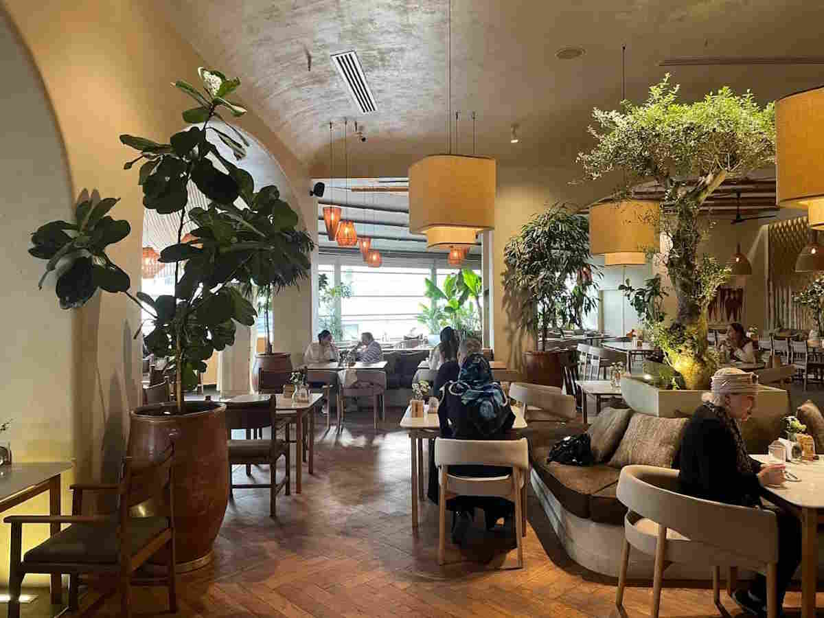 معرفی ۲۴ کافه صبحانه تهران با بهترین منو و کیفیت