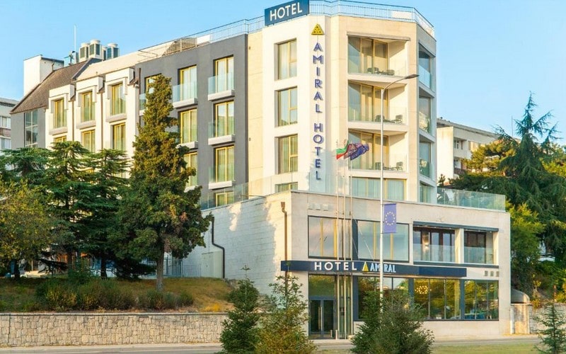 هتل Amiral Hotel Varna 