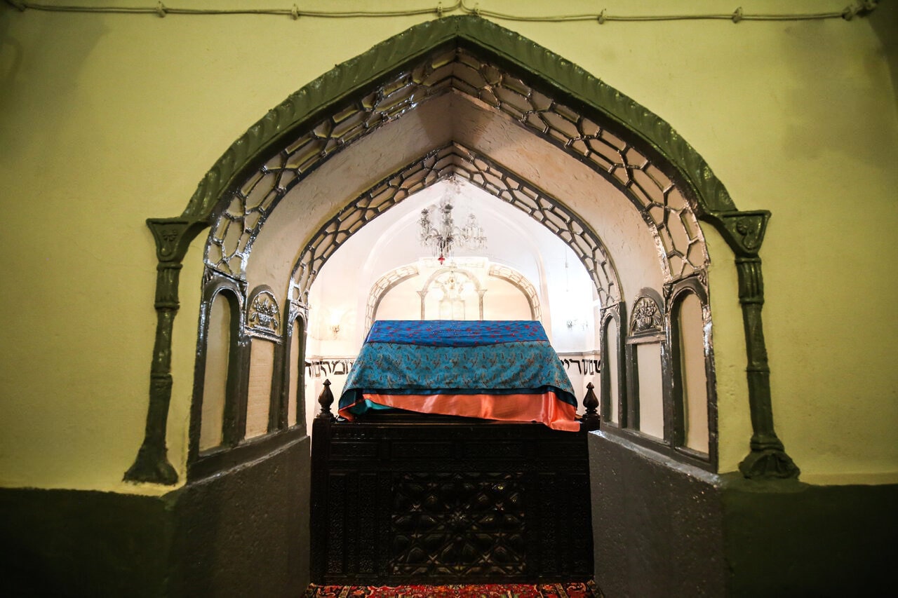 آرامگاه استر و مردخای کجاست؟