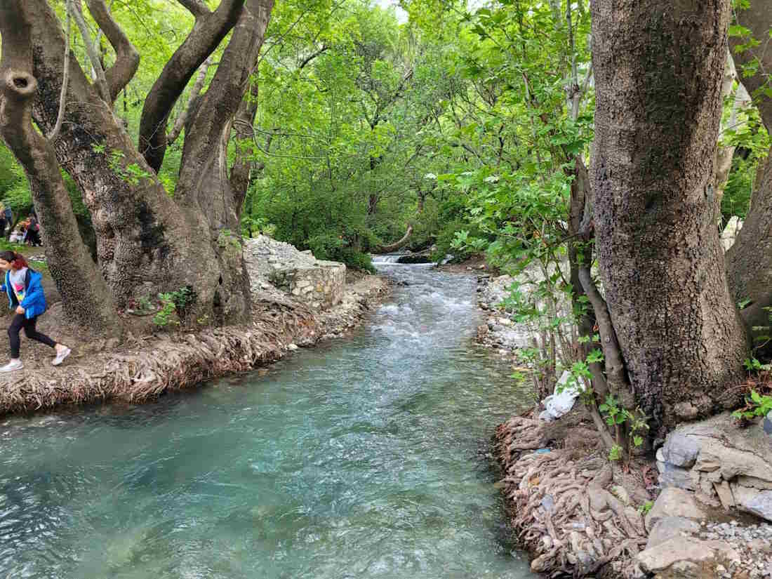 سراب گیان کجاست؟ | چشمه پر آب غرب کشور