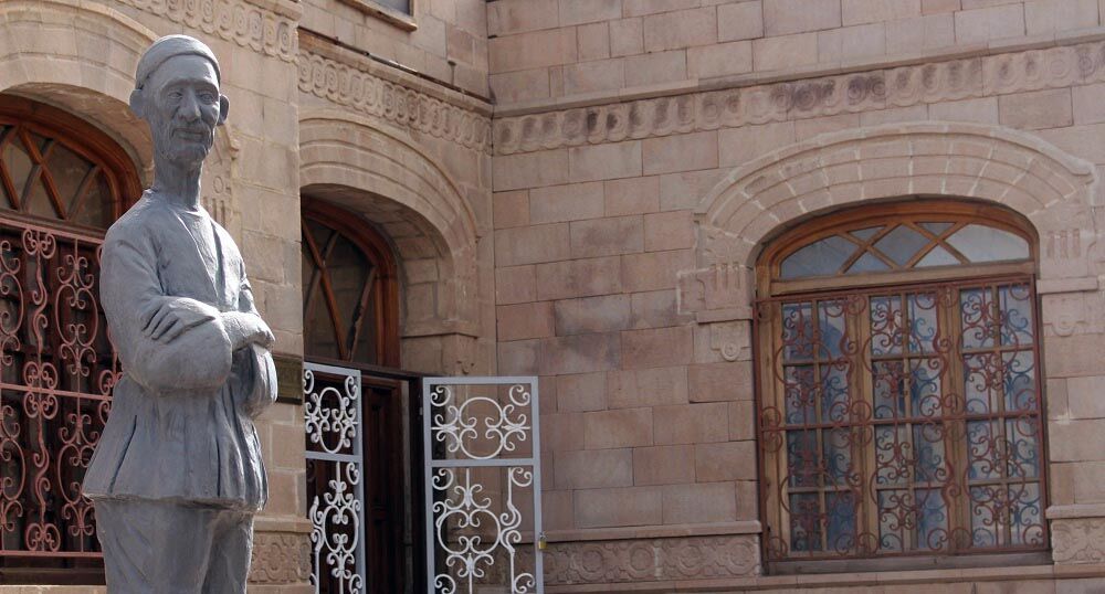 بهترین موزه های تبریز | ۲۴ موزه تبریز را بشناسید