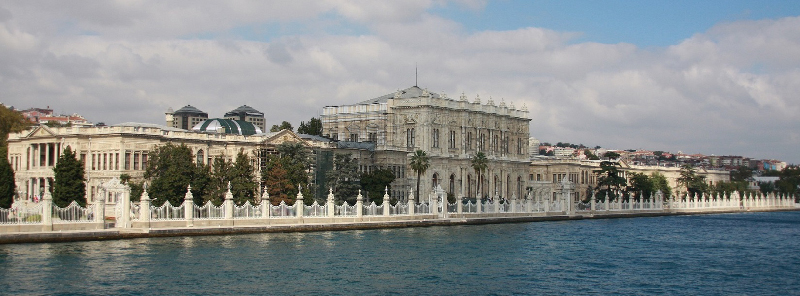 کاخ دلمه باغچه استانبول