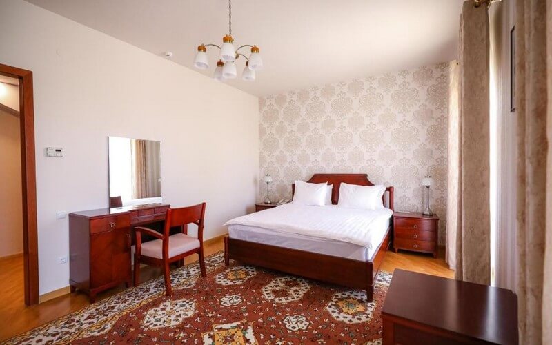 هتل Latar Hotel Yerevan