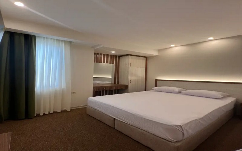 هتل آپارتمان مناجات مشهد