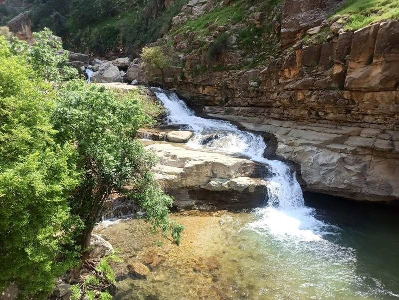 معرفی زیباترین آبشارهای لرستان + مسیر و نکات رفتن