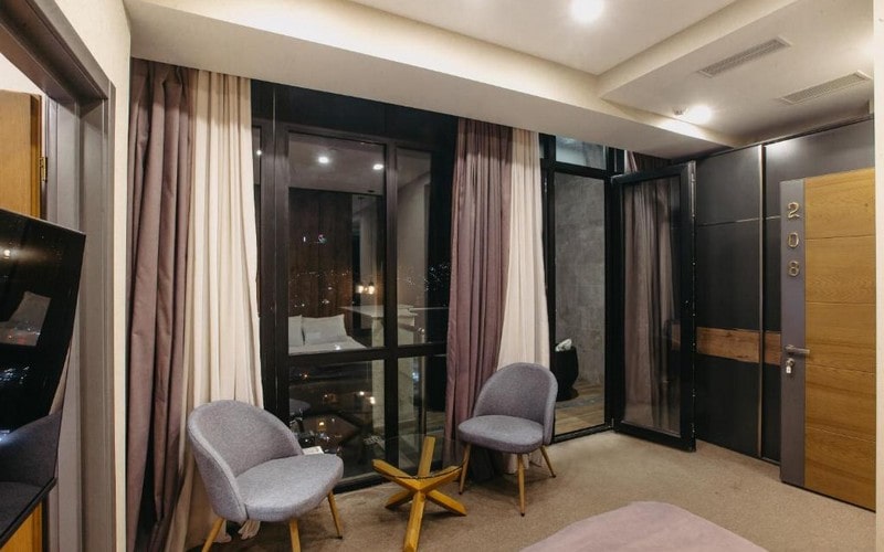 هتل Novus Boutique Hotel Tbilisi