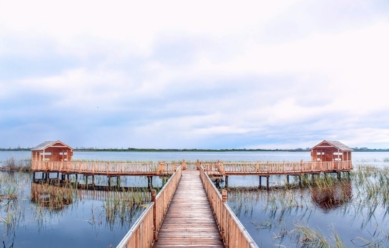 جاهای دیدنی لاهیجان | ۱۸ دیدنی برای جوانان و خانواده ها