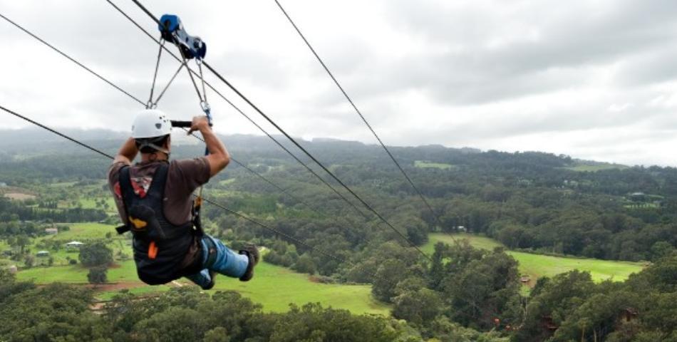 جاهای دیدنی لاهیجان | ۱۸ دیدنی برای جوانان و خانواده ها