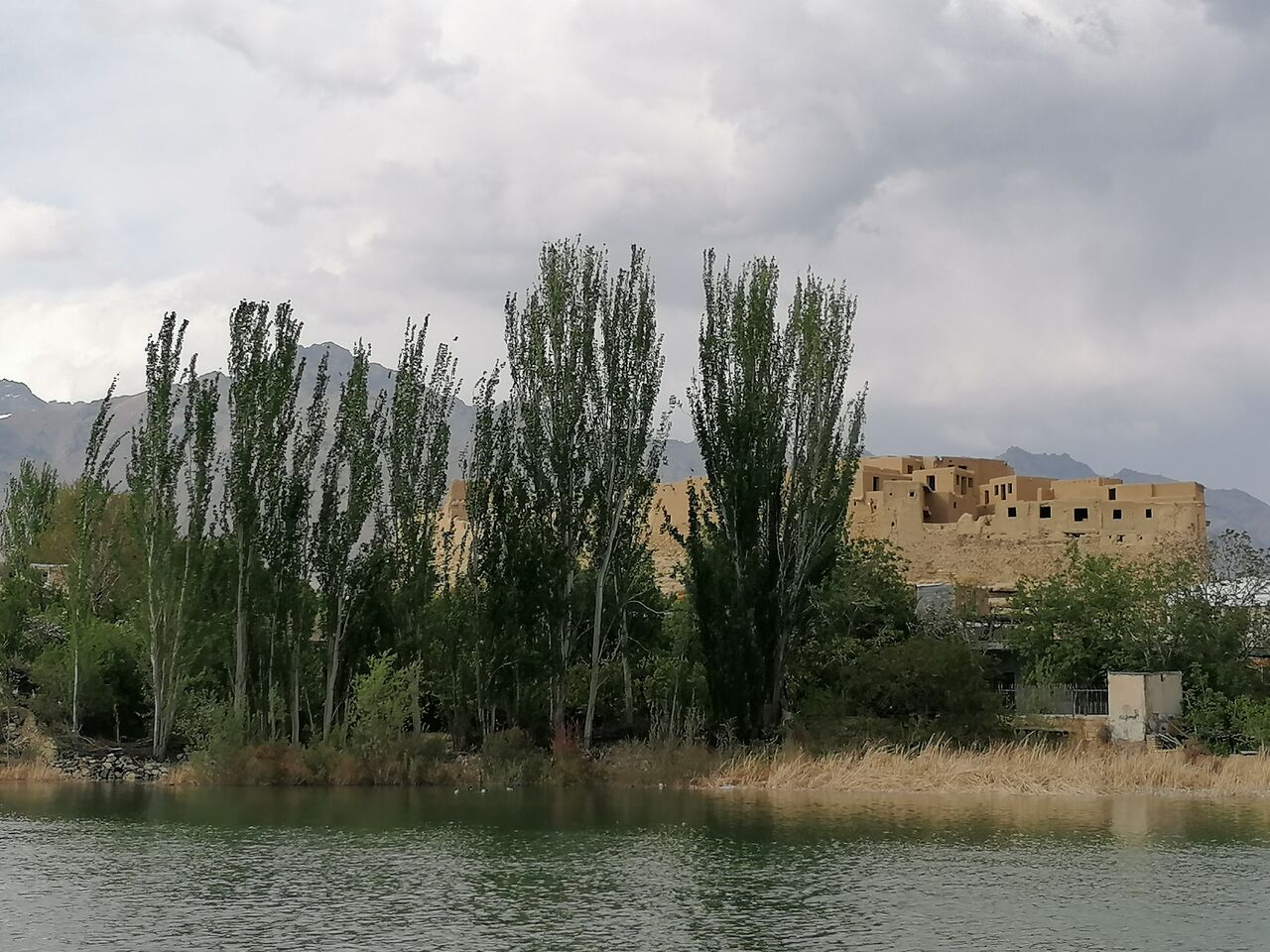 نطنز کجاست؟ | جاهای دیدنی نطنز و نیروگاه هسته ای