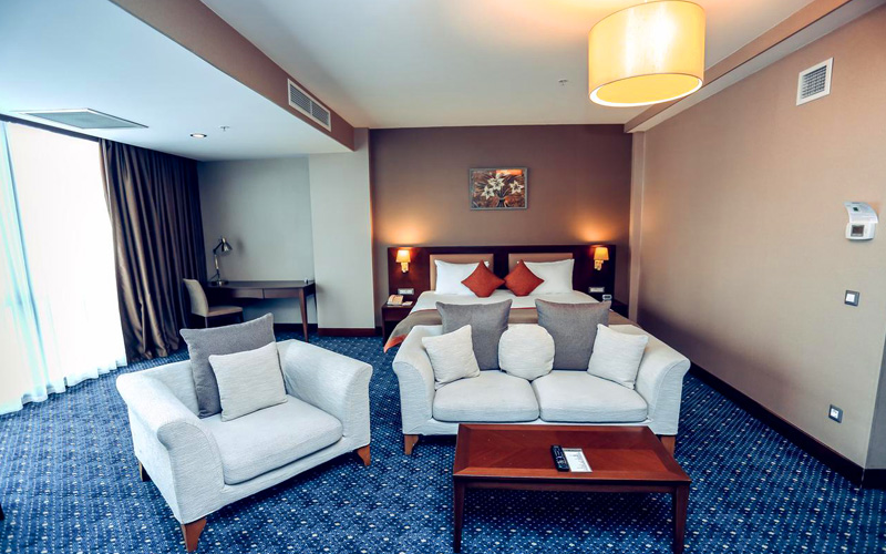 هتل Staybridge Suites Baku