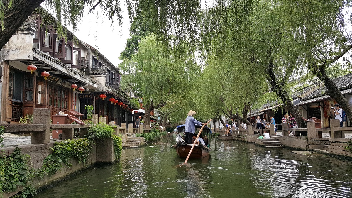 جاهای دیدنی چین | از کوه های رنگی تا شهرهای معلق