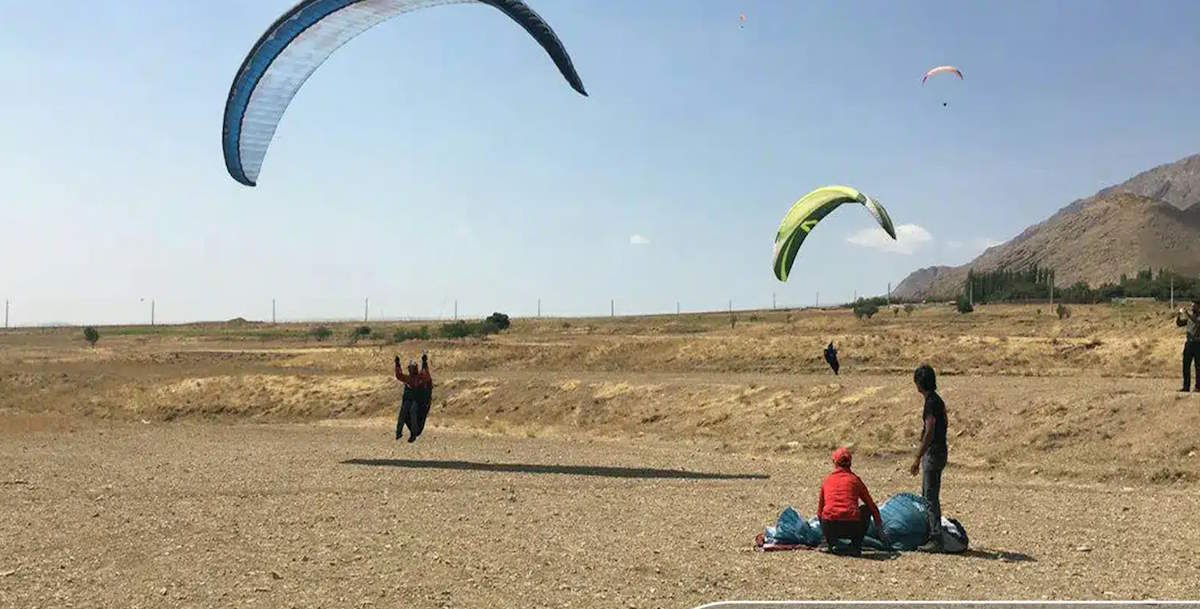 بهترین پاراگلایدر تهران کجاست؟ | معرفی پاراگلایدرهای تهران