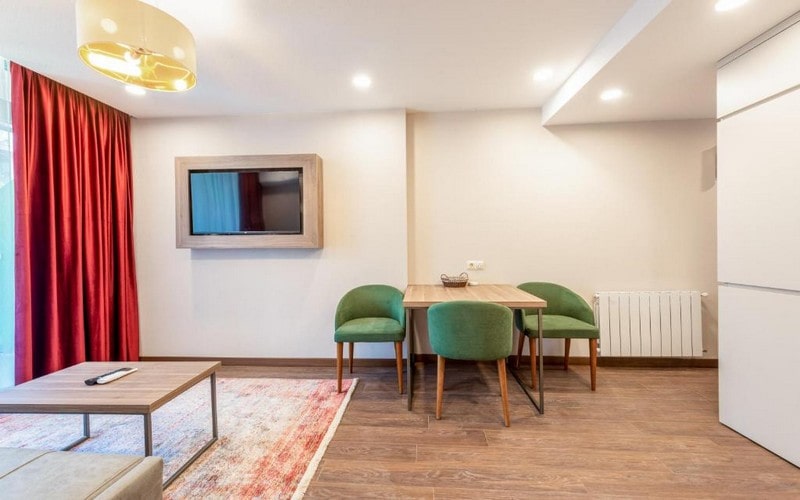 هتل Rainbow Residence Batumi