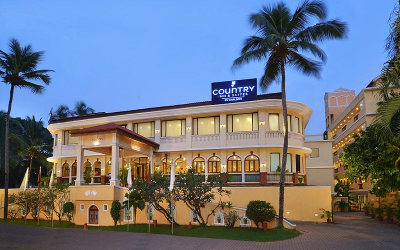 هتل Country Inn & Suites by Radisson, Goa Candolim