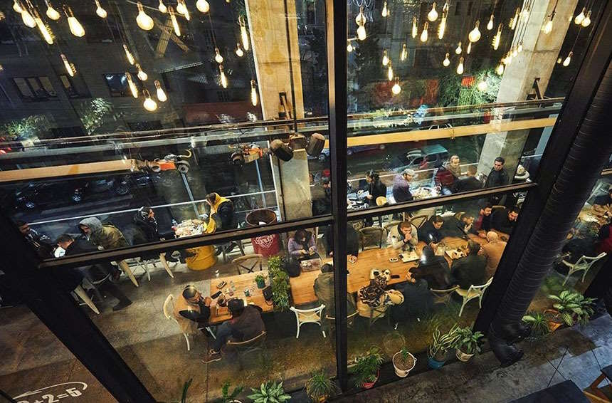 بهترین کافه های فرشته تهران | ۱۸ کافه زیبا در خیابان فرشته