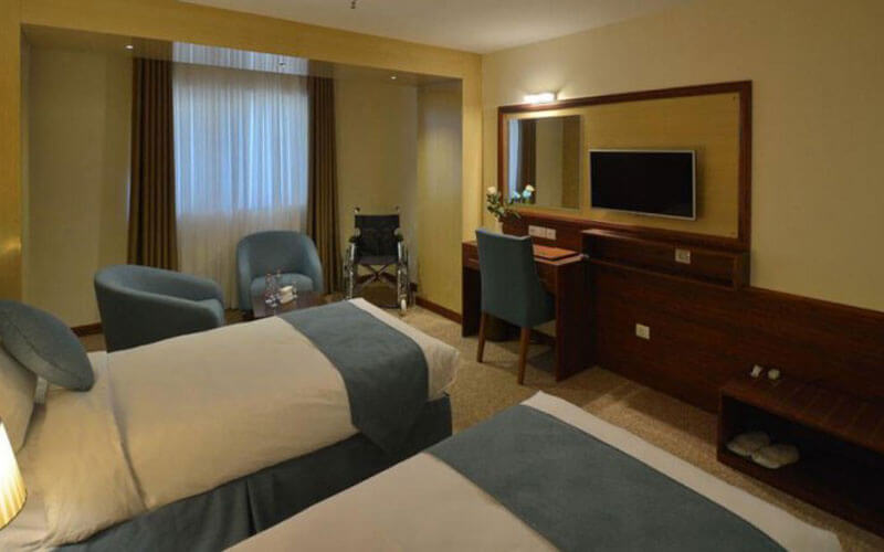 هتل شیرازیس شیراز