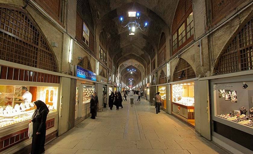 مراکز خرید اصفهان | از بازارهای سنتی تا لوکس