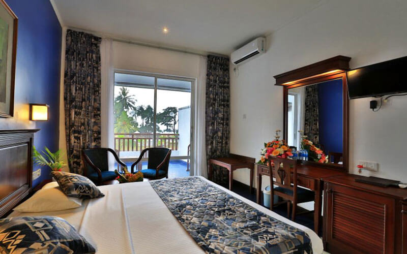 هتل Hibiscus Beach Hotel & Villas Kalutara