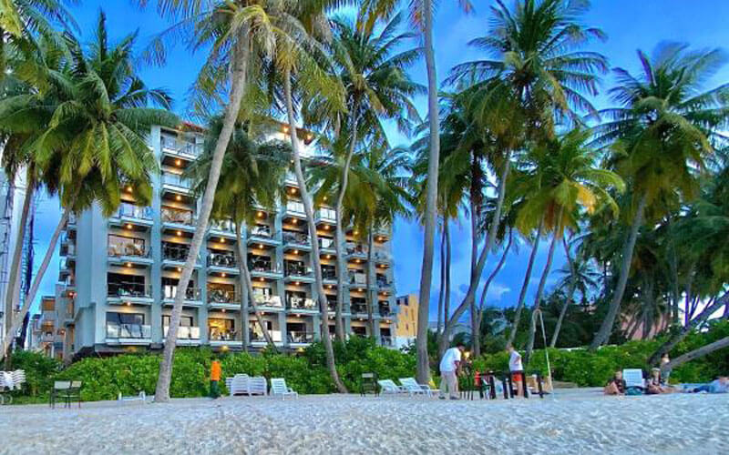 هتل Kaani Palm Beach 