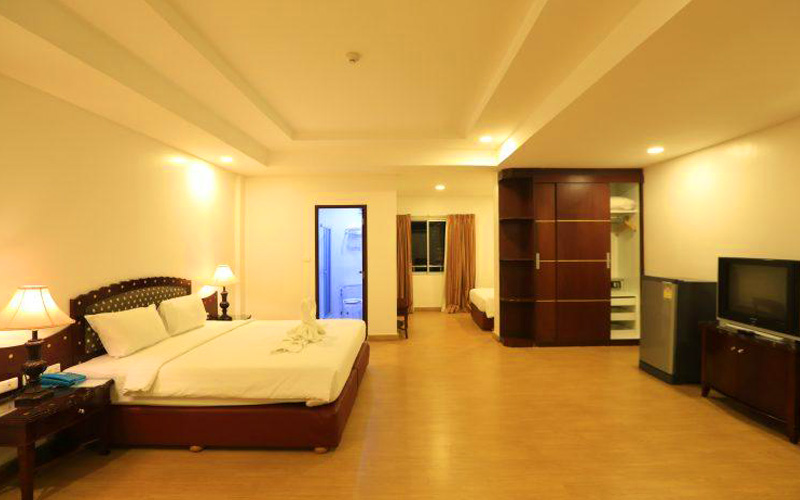 هتل Hiso Hotel Pattaya