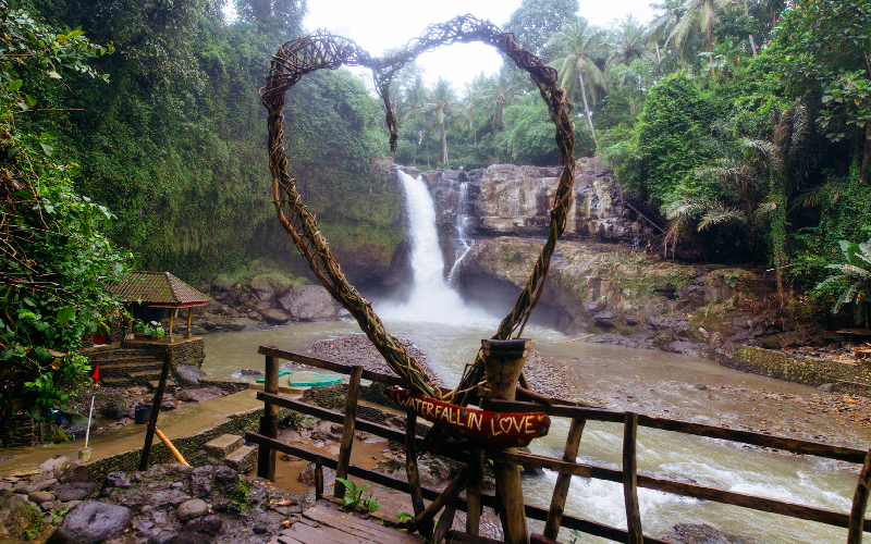 آبشار تیگینونگان بالی
