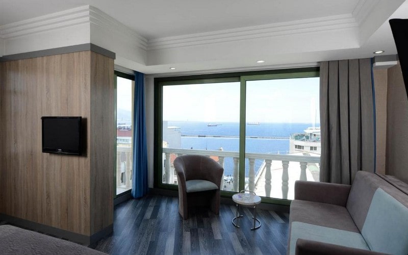 هتل Hotel Marla Izmir